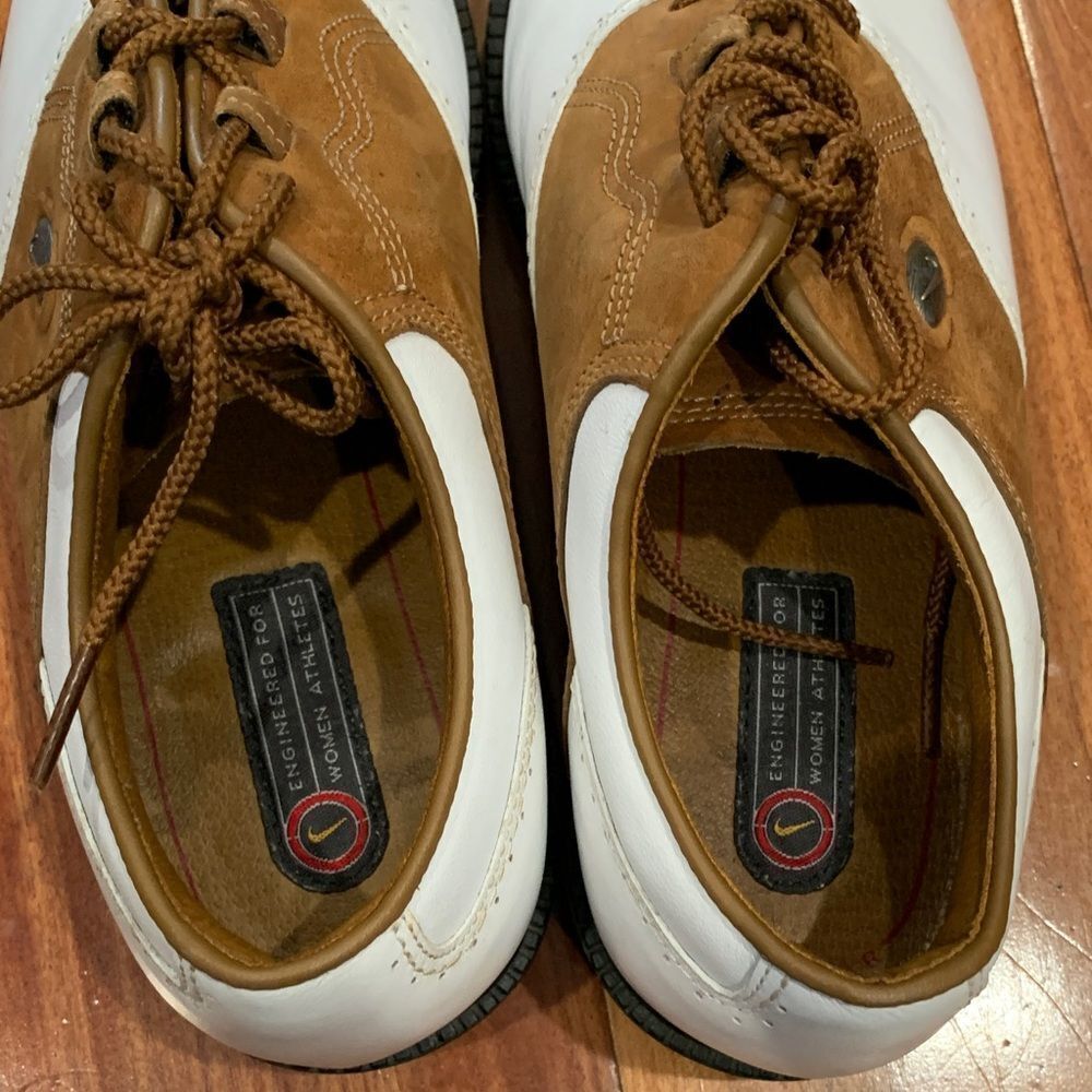 Women’s Nike White and Brown leather Golf Shoes size 7 - Picture 10 of 11